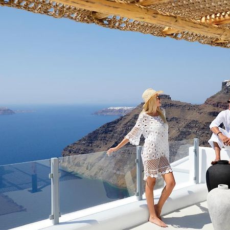 You & Me Suites Fira  Esterno foto